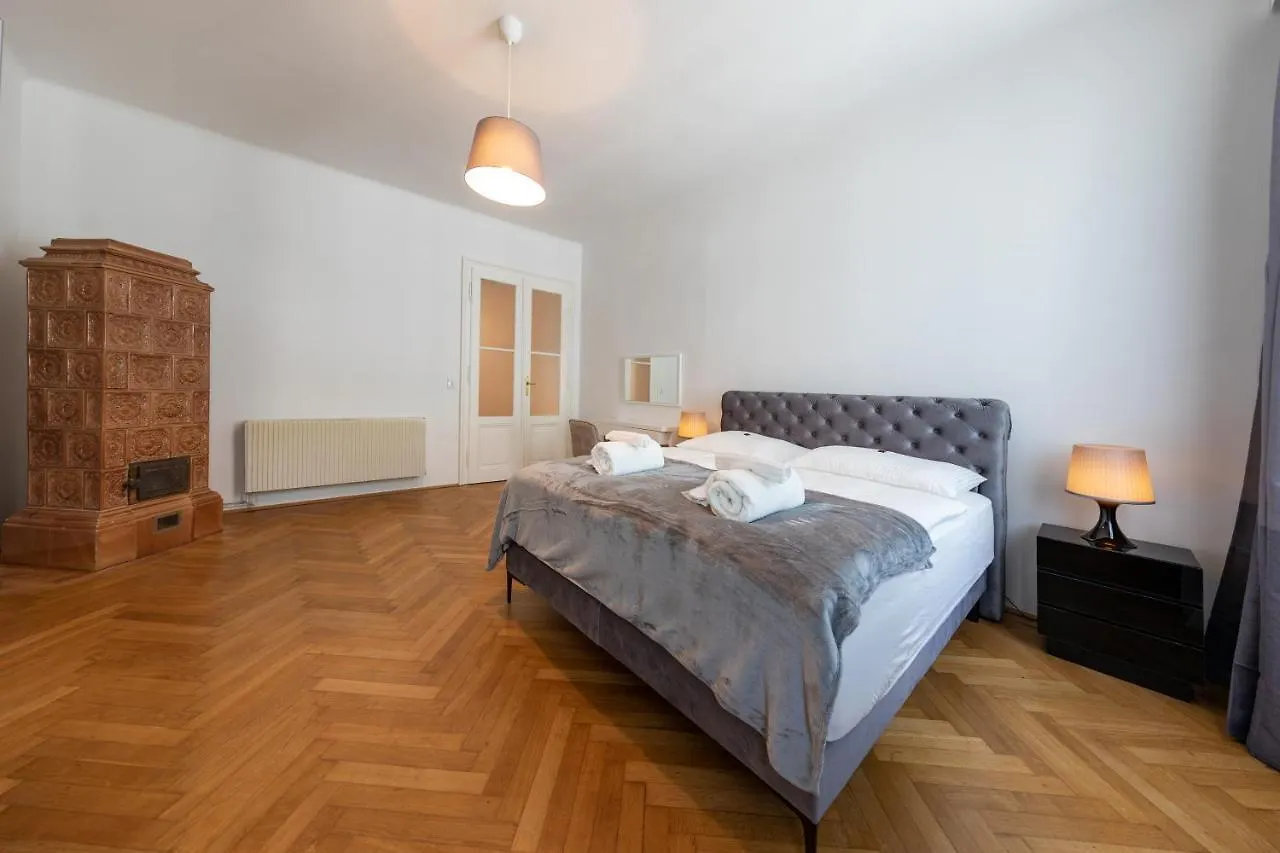 Vienna Dream Apartments City Center